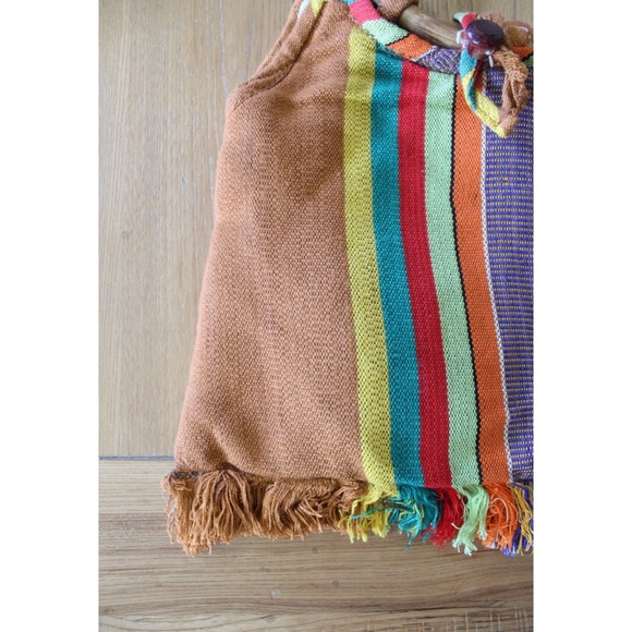 VTG Fringe Hem Wooden Handle Clutch handmade In Philippines - Picture 2 of 7